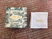 ピアス（ブランド財布・小物）の商品画像 - 査定依頼日：2025年12月23日 - 最高査定価格：11,000円