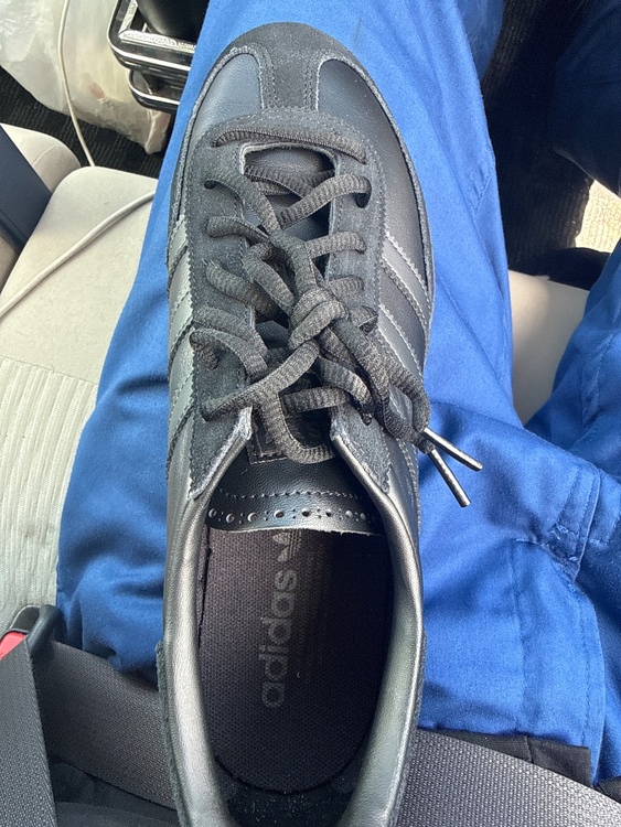 HANDBALL SPEZIAL（古着・ファッション）の商品画像 - 査定依頼日：2026年4月4日 - 最高査定価格：4,000円