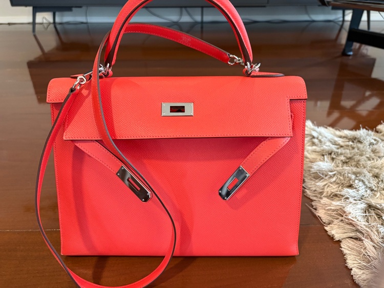 ケリー32外縫い（ブランドバッグ）の商品画像 - 査定依頼日：2025年7月8日 - 最高査定価格：1,200,000円