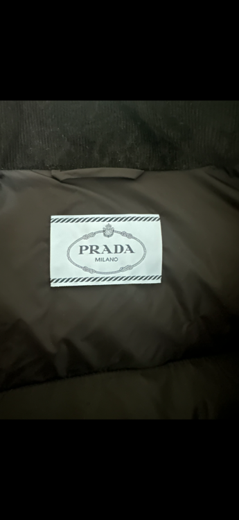 プラダ  （ブランドバッグ）の商品画像 - 査定依頼日：2026年3月18日 - 最高査定価格：150,000円