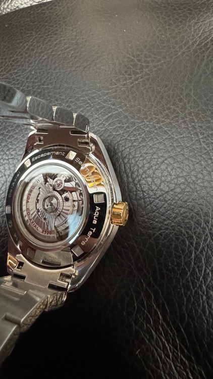 Seamaste﻿r Aqua Terra 150﻿M（高級時計）の商品画像 - 査定依頼日：2025年9月27日 - 最高査定価格：470,000円