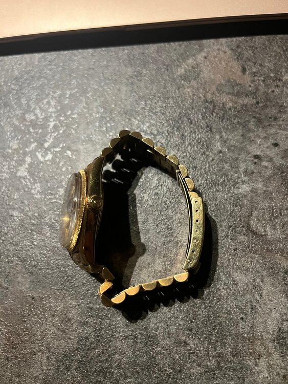 1807（高級時計）の商品画像 - 査定依頼日：2025年2月21日 - 最高査定価格：1,700,000円