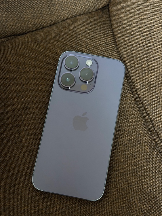 iPhone iPhone 14 Pro 128GB docomo（スマホ）の商品画像 - 査定依頼日：2026年7月9日 - 最高査定価格：61,000円