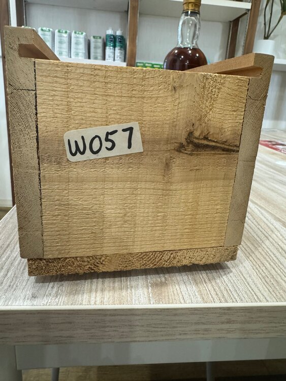 マッカラン25（お酒）の商品画像 - 査定依頼日：2025年2月24日 - 最高査定価格：360,000円