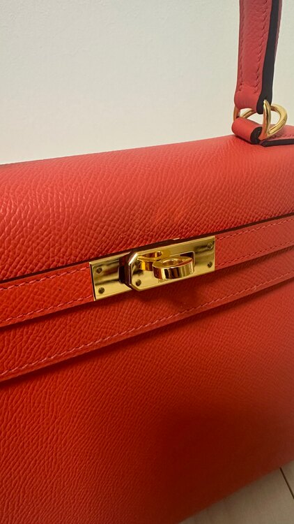 エルメス　ケリー25 外縫い（ブランドバッグ）の商品画像 - 査定依頼日：2025年3月27日 - 最高査定価格：1,900,000円