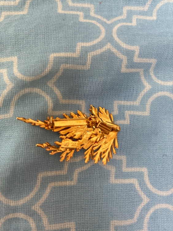 ブローチ兼ペンダントトップ（金・貴金属）の商品画像 - 査定依頼日：2026年3月18日 - 最高査定価格：250,000円