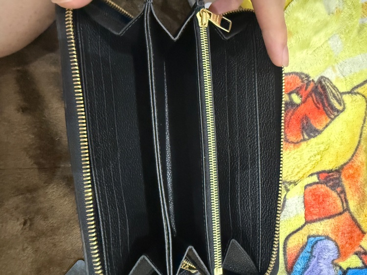 ◆ルイ・ヴィトン　ジッピー・ウォレット　M80481（ブランド財布・小物）の商品画像 - 査定依頼日：2025年6月23日 - 最高査定価格：38,000円