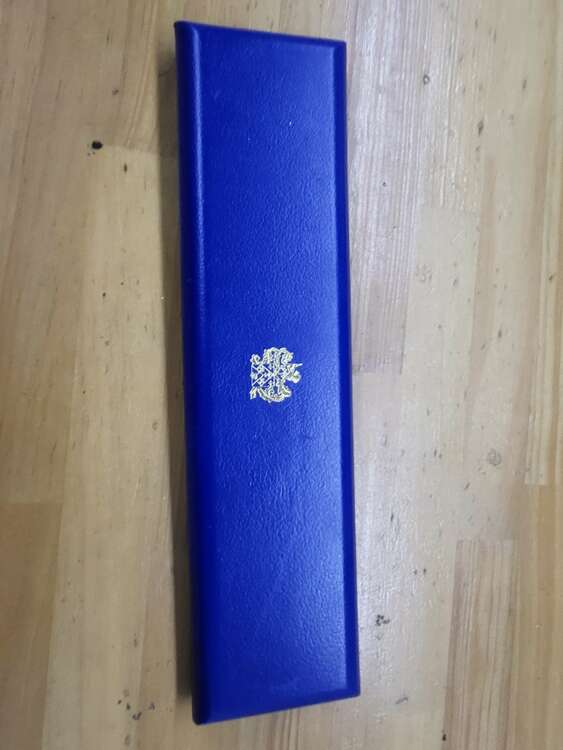 ピアジェ その他 8354（高級時計）の商品画像 - 査定依頼日：2025年2月2日 - 最高査定価格：1,800,000円