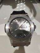 ウブロ クラシックフュージョン （高級時計）の商品画像 - 査定依頼日：2025年9月17日 - 最高査定価格：650,000円