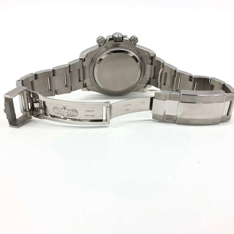 Rolex ロレックス　デイトナ　126500LN 黒　美品　国内正規品（高級時計）の商品画像 - 査定依頼日：2025年4月6日 - 最高査定価格：2,400,000円