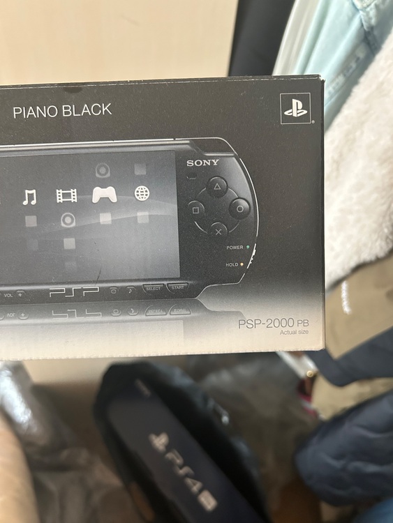 PSP（ゲーム機本体・ゲームソフト）の商品画像 - 査定依頼日：2025年6月8日 - 最高査定価格：5,000円