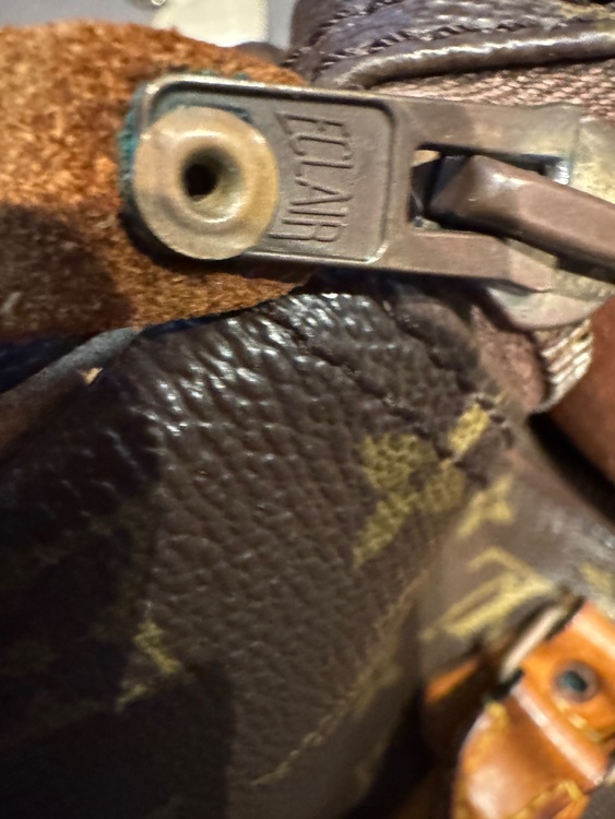 ルイヴィトン（ブランドバッグ）の商品画像 - 査定依頼日：2025年11月18日 - 最高査定価格：25,000円