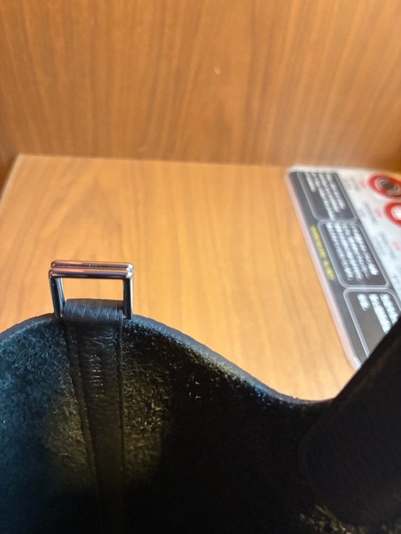 ピコタンロックPMトリヨンクレマンス  ノワール  K刻印（ブランドバッグ）の商品画像 - 査定依頼日：2026年4月17日 - 最高査定価格：750,000円