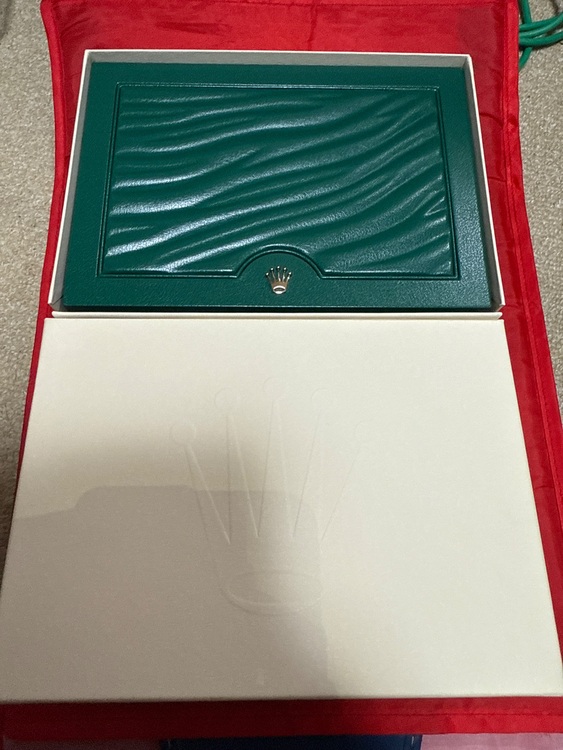 ロレックス ヨットマスター 116622（高級時計）の商品画像 - 査定依頼日：2025年8月4日 - 最高査定価格：1,900,000円