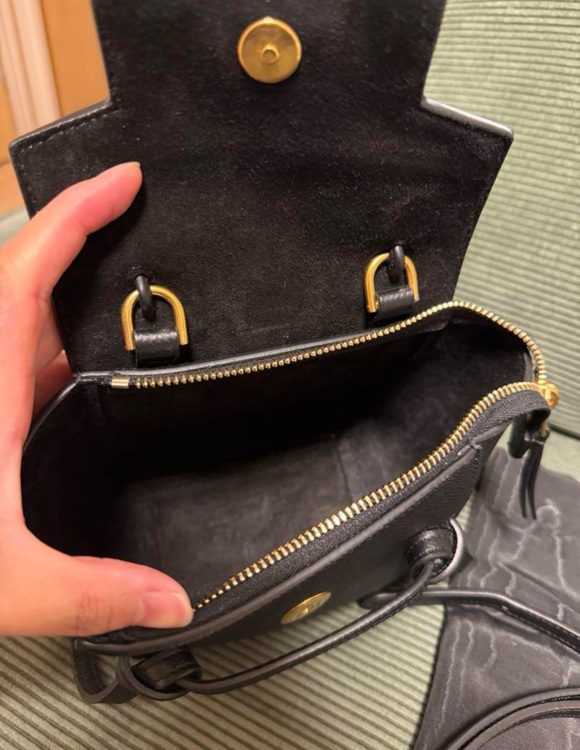 ベルトバック　ピコ（ブランドバッグ）の商品画像 - 査定依頼日：2025年11月18日 - 最高査定価格：150,000円