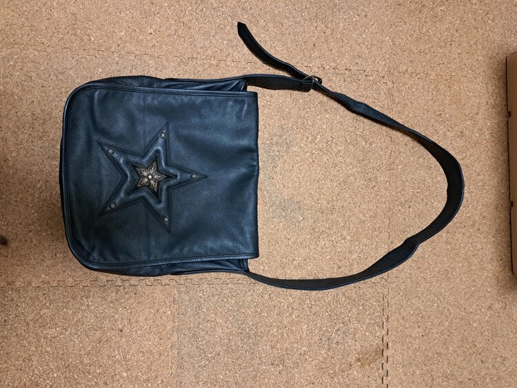 メールバッグ スターパッチ ラージスター（古着・ファッション）の商品画像 - 査定依頼日：2025年12月26日 - 最高査定価格：550,000円