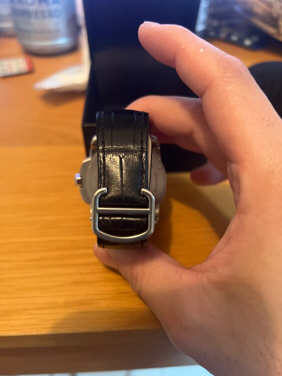 カルティエ カリブル 	W7100041 ステンレス ブラック文字盤（高級時計）の商品画像 - 査定依頼日：2025年4月13日 - 最高査定価格：400,000円