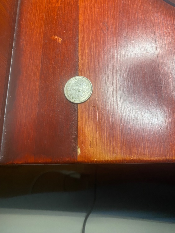 昭和10年50銭銀貨（金・貴金属）の商品画像 - 査定依頼日：2026年1月25日 - 最高査定価格：1,000円