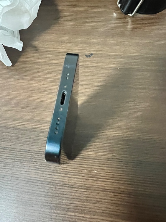 iPhone iPhone 13 mini 128GB SIMフリー（スマホ）の商品画像 - 査定依頼日：2026年8月11日 - 最高査定価格：25,500円
