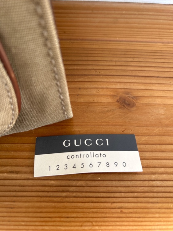 GUCCI バンブー キャンバストートバッグ（ブランドバッグ）の商品画像 - 査定依頼日：2026年1月8日 - 最高査定価格：30,000円