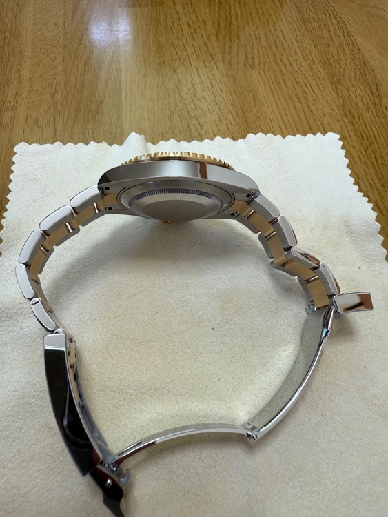 ロレックス サブマリーナー 126613l（高級時計）の商品画像 - 査定依頼日：2025年7月29日 - 最高査定価格：2,450,000円