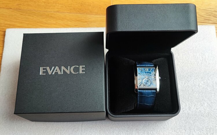 WSTA0010（高級時計）の商品画像 - 査定依頼日：2026年4月8日 - 最高査定価格：600,000円