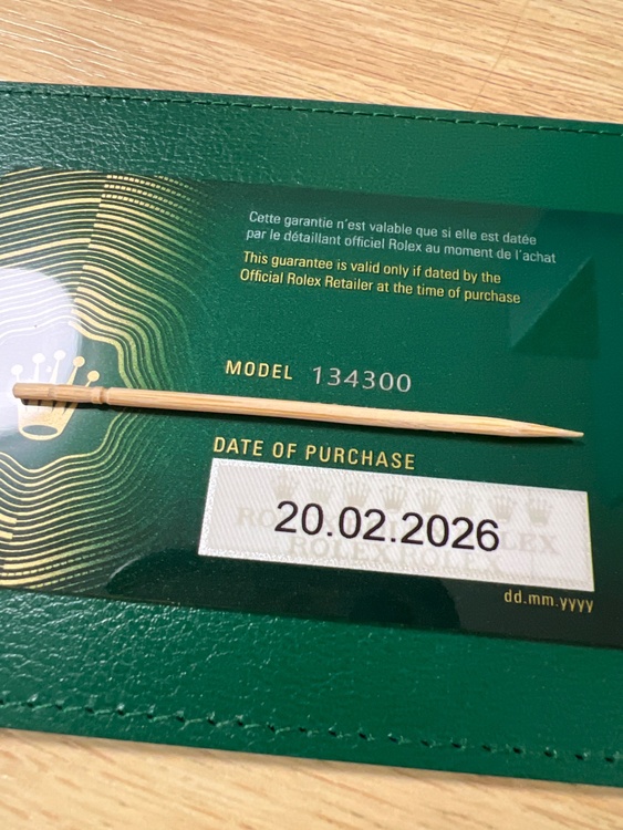 ロレックス パーペチュアル 1343000（高級時計）の商品画像 - 査定依頼日：2026年2月20日 - 最高査定価格：1,900,000円