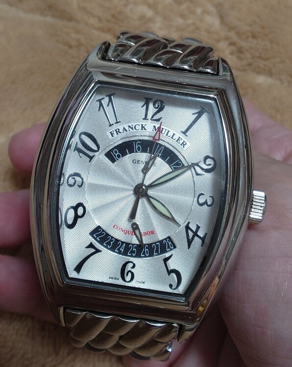 フランクミュラー その他 8005DSR（高級時計）の商品画像 - 査定依頼日：2025年12月9日 - 最高査定価格：250,000円