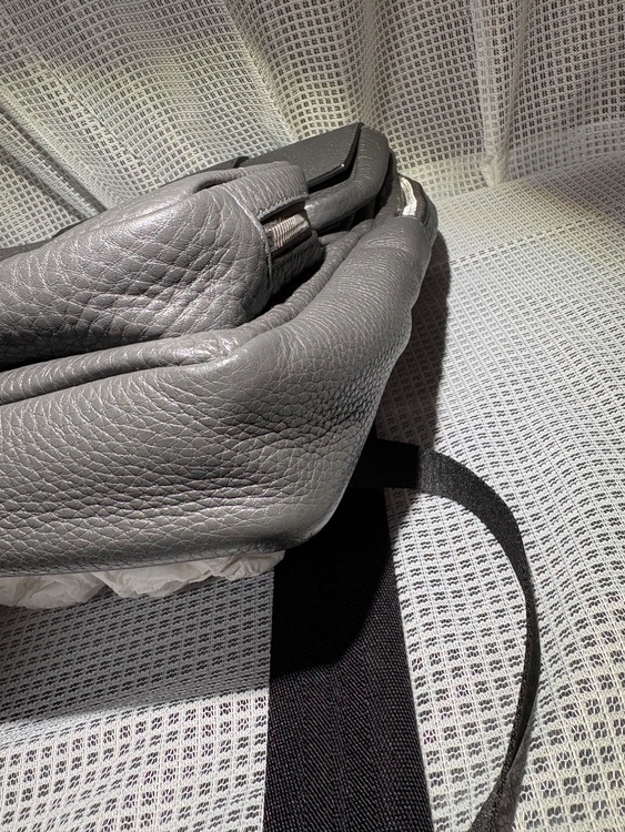 BACKPACK/BAGUETTE/CALF LEATHER（ブランドバッグ）の商品画像 - 査定依頼日：2026年5月11日 - 最高査定価格：110,000円