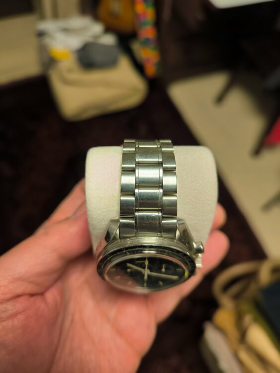 オメガ スピードマスター 3576.50（高級時計）の商品画像 - 査定依頼日：2025年12月22日 - 最高査定価格：800,000円