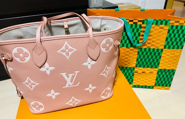 トート（ブランドバッグ）の商品画像 - 査定依頼日：2026年1月23日 - 最高査定価格：270,000円