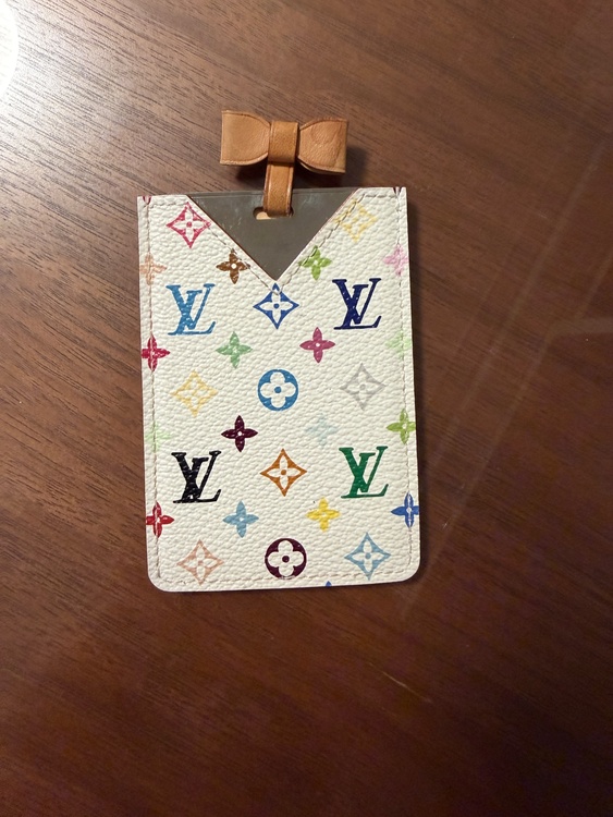 ルイヴィトン マルチカラー ミラーチャーム セット（ブランド財布・小物）の商品画像 - 査定依頼日：2026年4月13日 - 最高査定価格：8,000円