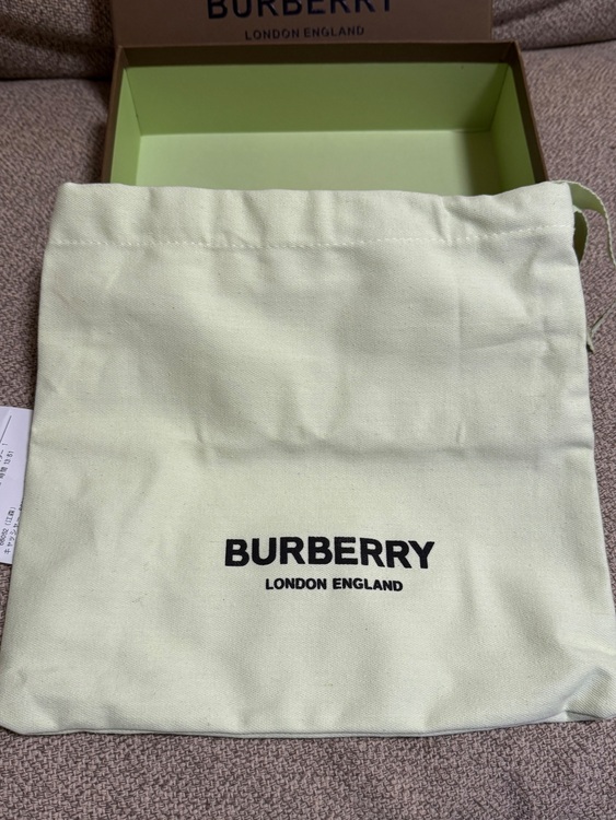 その他 バーバリー （ブランドバッグ）の商品画像 - 査定依頼日：2025年11月10日 - 最高査定価格：22,000円