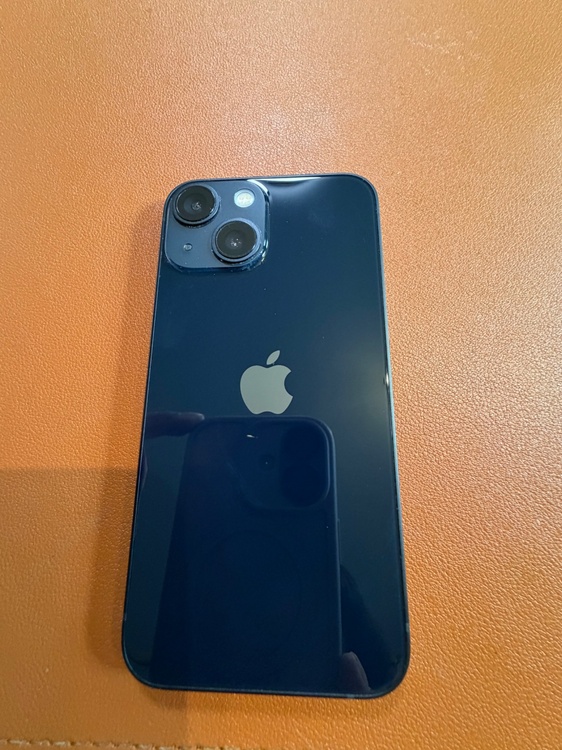 iPhone13mini（スマホ）の商品画像 - 査定依頼日：2026年5月10日 - 最高査定価格：33,000円
