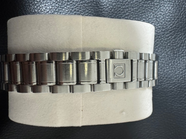 オメガ スピードマスター （高級時計）の商品画像 - 査定依頼日：2025年11月20日 - 最高査定価格：250,000円