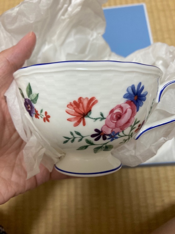 WEDGWOODティーカップ（古着・ファッション）の商品画像 - 査定依頼日：2026年7月11日 - 最高査定価格：1,000円