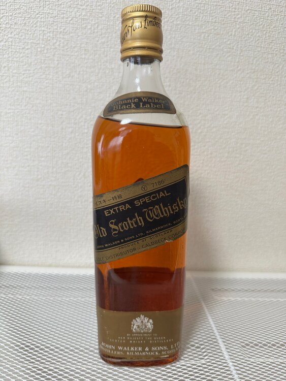 Johnnie Walker black label （お酒）の商品画像 - 査定依頼日：2025年3月5日 - 最高査定価格：3,000円