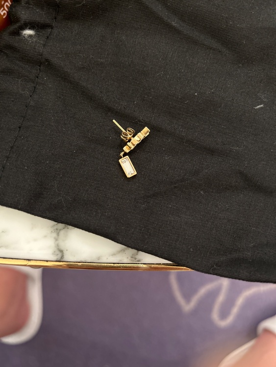 SAINT LAURENT サンローラン YSL アクセサリー ピアス カサンド（古着・ファッション）の商品画像 - 査定依頼日：2026年2月25日 - 最高査定価格：100,000円