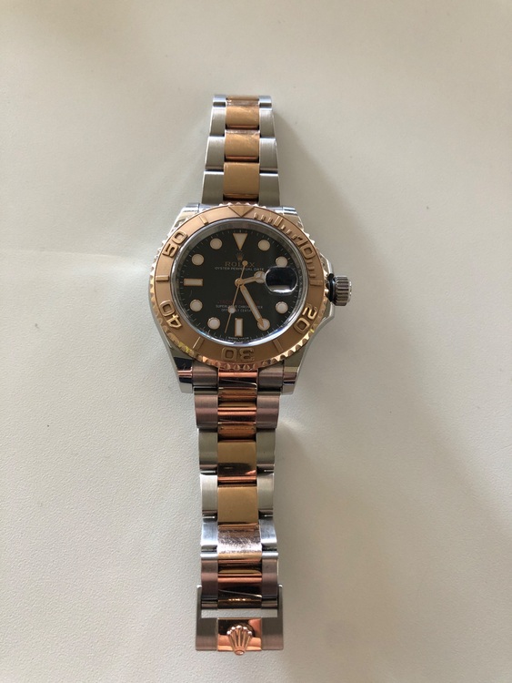 ロレックス ヨットマスター （高級時計）の商品画像 - 査定依頼日：2025年9月22日 - 最高査定価格：2,150,000円