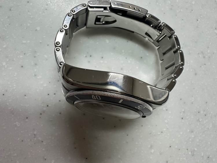 TUDOR BLACKBAY（高級時計）の商品画像 - 査定依頼日：2025年6月23日 - 最高査定価格：330,000円