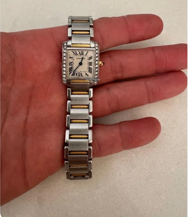 カルティエ タンク 7978640（高級時計）の商品画像 - 査定依頼日：2025年7月28日 - 最高査定価格：200,000円