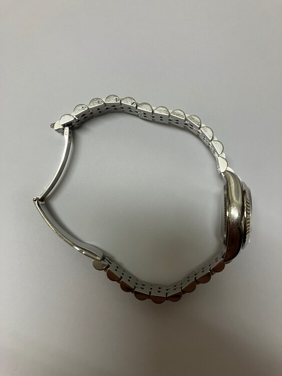 ロレックス デイトジャスト 888 D15042（高級時計）の商品画像 - 査定依頼日：2025年4月29日 - 最高査定価格：730,000円