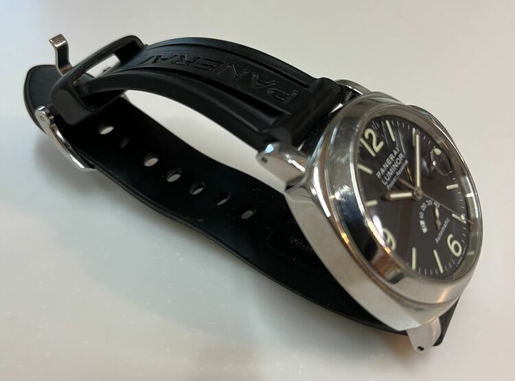 パネライ ルミノール pam0002（高級時計）の商品画像 - 査定依頼日：2025年9月19日 - 最高査定価格：450,000円