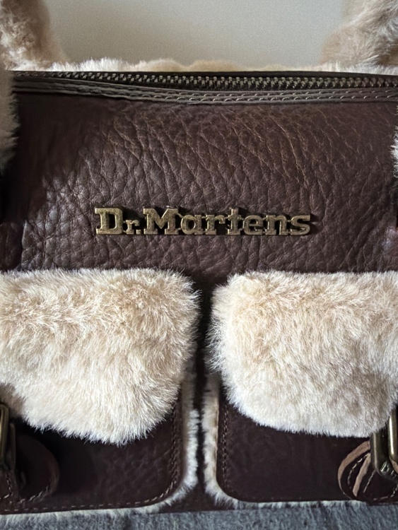 Dr. Martens/ドクターマーチン トップ ハンドル バッグ 41738200（古着・ファッション）の商品画像 - 査定依頼日：2026年10月12日 - 最高査定価格：7,000円