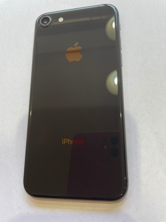 スペースグレイ（スマホ）の商品画像 - 査定依頼日：2025年4月7日 - 最高査定価格：7,000円