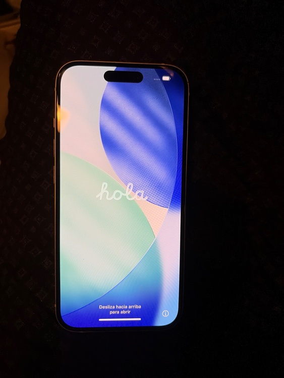 iPhone iPhone 15 256GB au（スマホ）の商品画像 - 査定依頼日：2026年6月28日 - 最高査定価格：69,000円