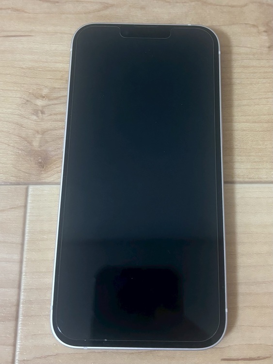 iPhone13（スマホ）の商品画像 - 査定依頼日：2025年10月20日 - 最高査定価格：30,000円