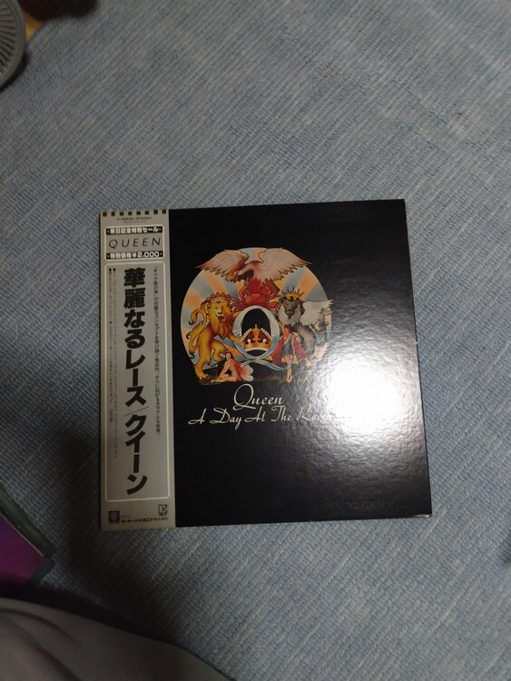 クィーン（レコード）の商品画像 - 査定依頼日：2026年4月19日 - 最高査定価格：1,000円