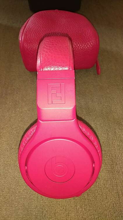 beats pro FENDI（オーディオ・スピーカー）の商品画像 - 査定依頼日：2025年5月23日 - 最高査定価格：30,000円