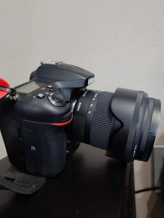 D7200（カメラ）の商品画像 - 査定依頼日：2026年6月1日 - 最高査定価格：43,100円
